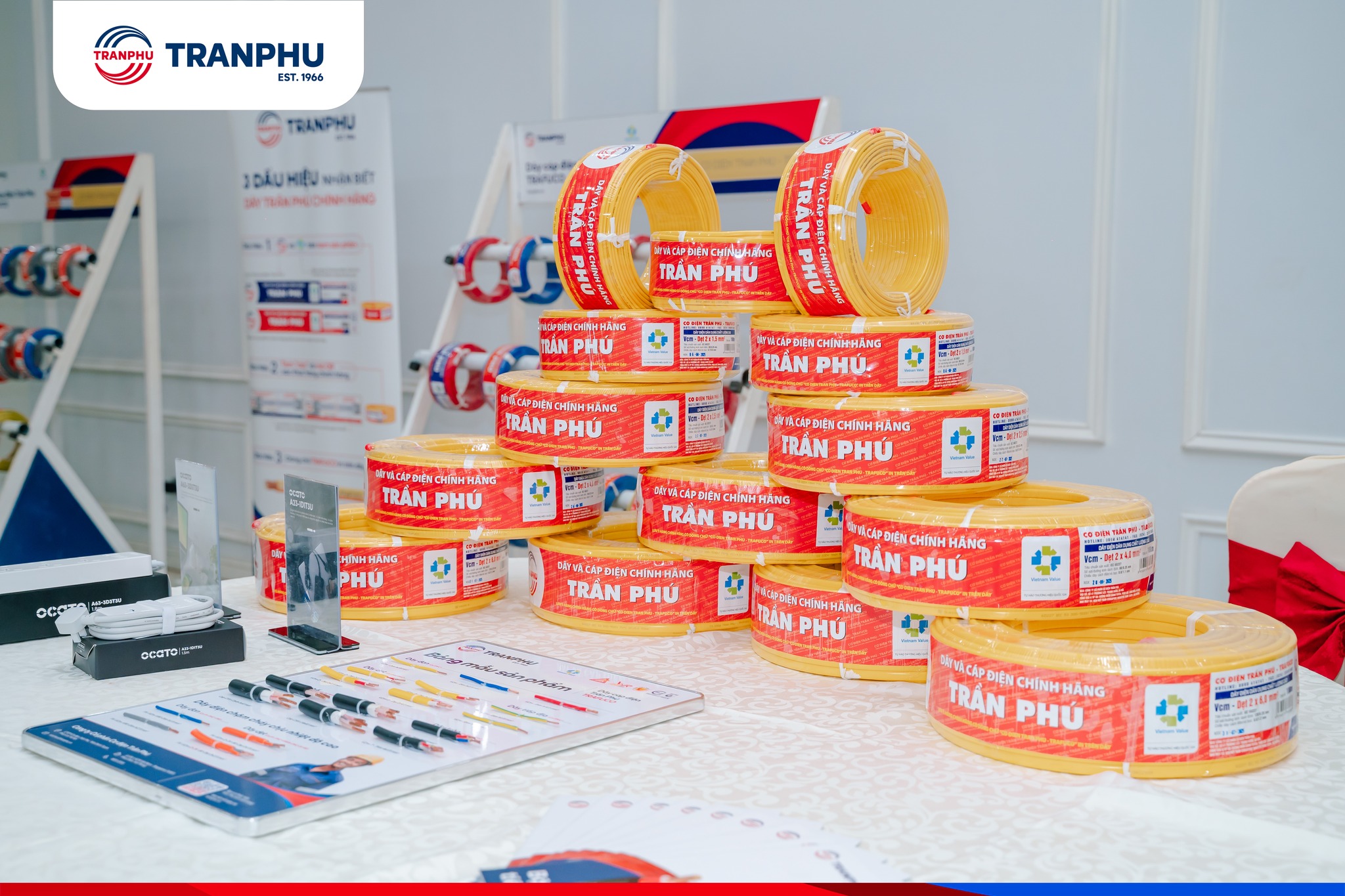 dây cáp điện trần phú